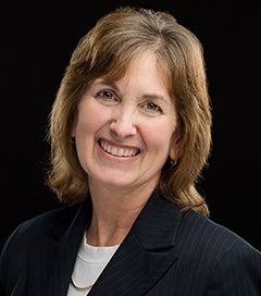 Personal Banking Team | Annmarie Becker Headshot